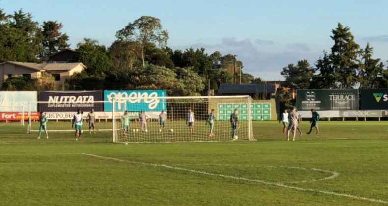 Chapecoense finaliza a preparação para enfrentar o Sport