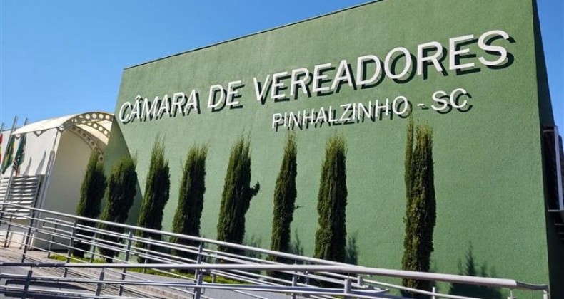 Câmara de Vereadores de Pinhalzinho abre concurso público