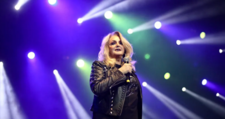 Bonnie Tyler começa turnê no Brasil por SC